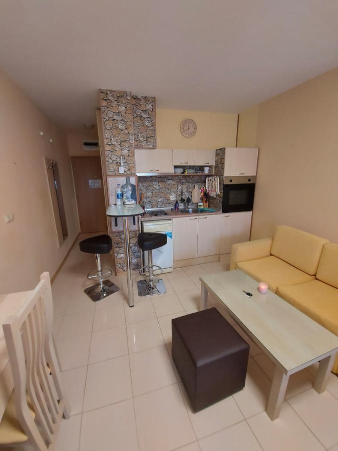 Harmony Hills Petkovi Studio Apartment 로가체보 외부 사진
