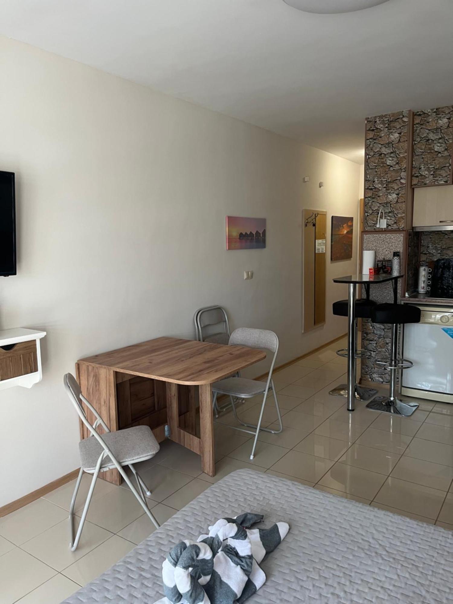 Harmony Hills Petkovi Studio Apartment 로가체보 외부 사진