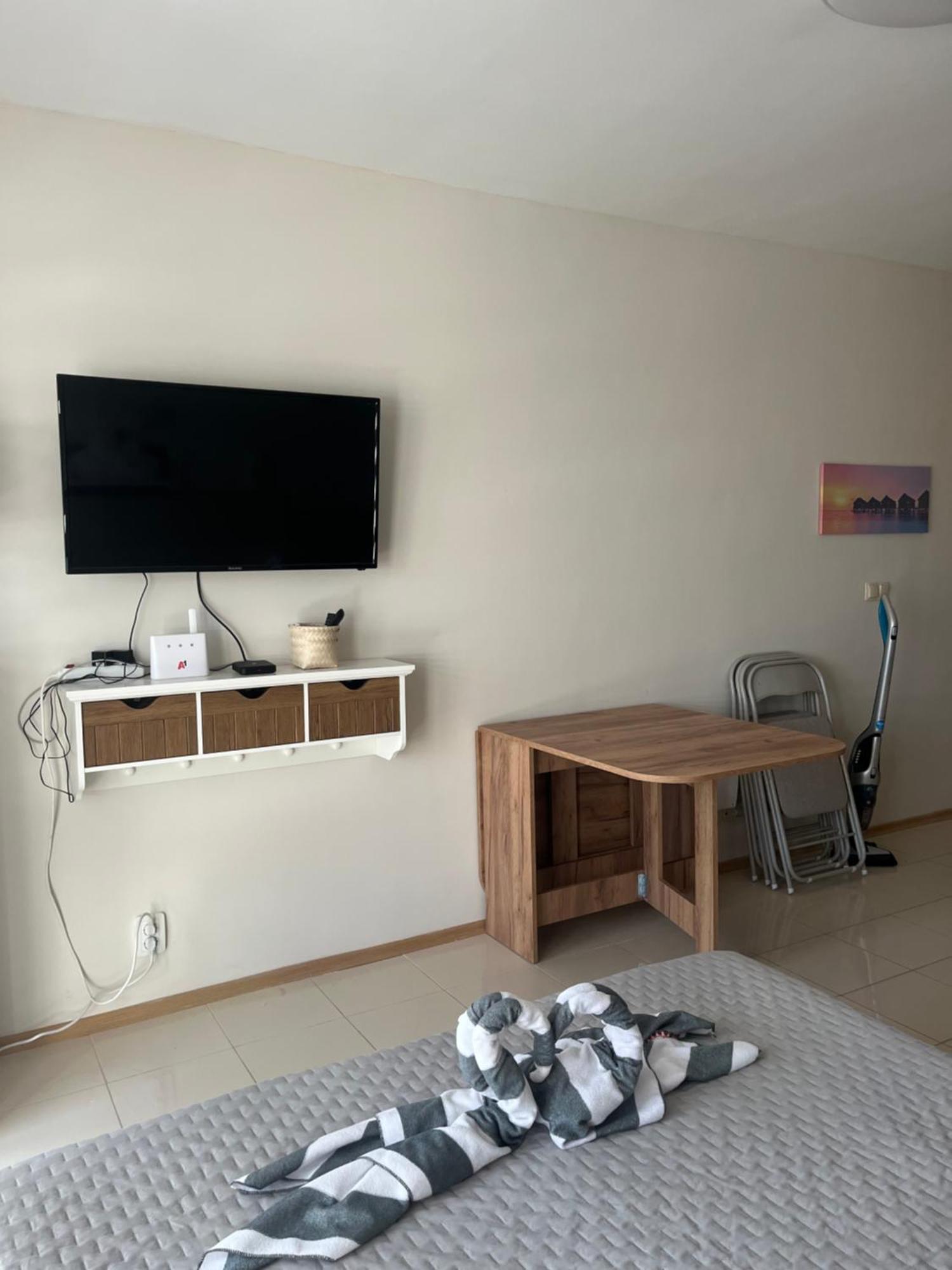 Harmony Hills Petkovi Studio Apartment 로가체보 외부 사진
